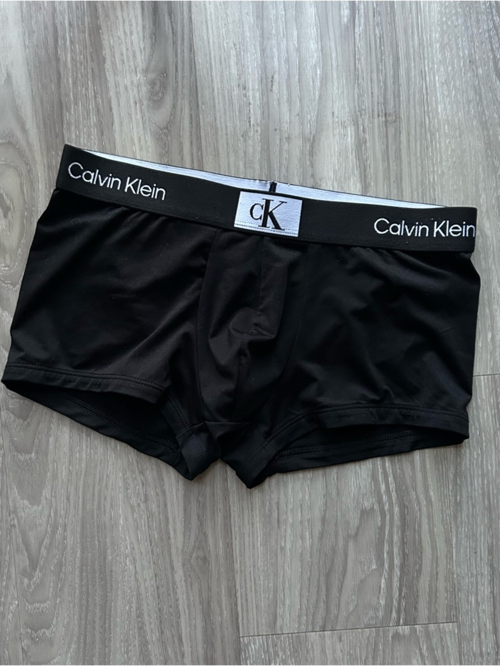 Calvin Klein | 1996 Low Rise Trunk in solid Black (Small)